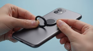 スマホリングの取り付け方